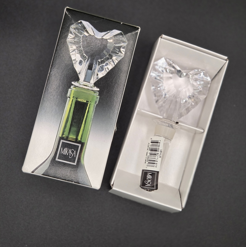 Mikasa Lead Crystal Venus Faceted Heart Wine Stopper - Made In Austria